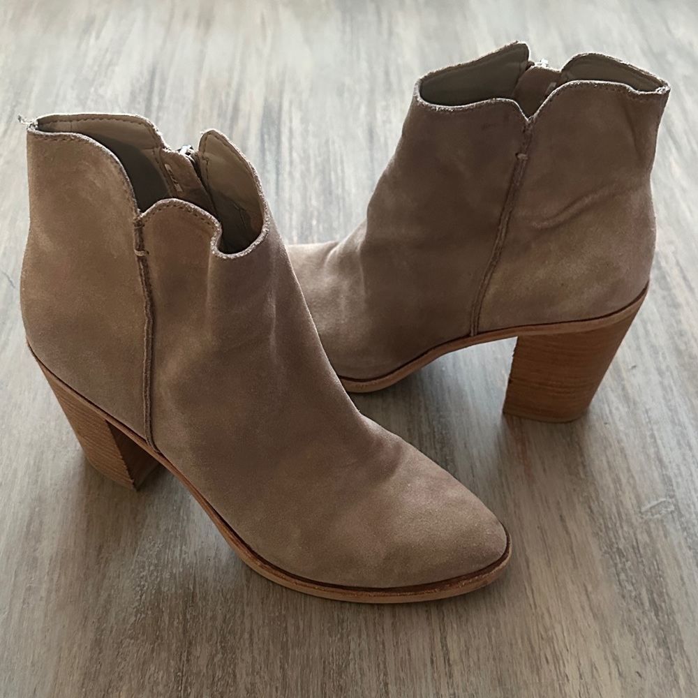 Dolce Vita Tan Suede Ankle Booties